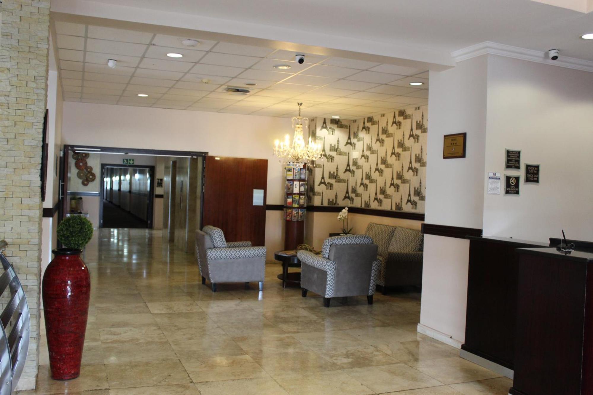 Hampshire Hotel - Ballito Exterior photo